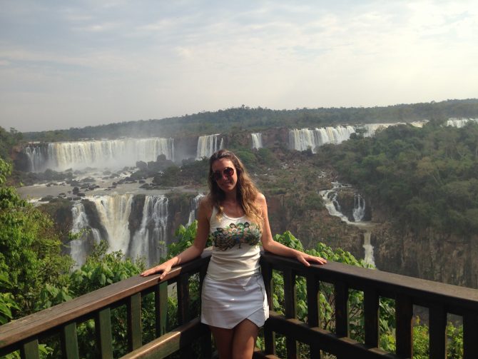 Fefê Rosada do Blog Up na Vidinha nas Cataratas do Iguaçu.